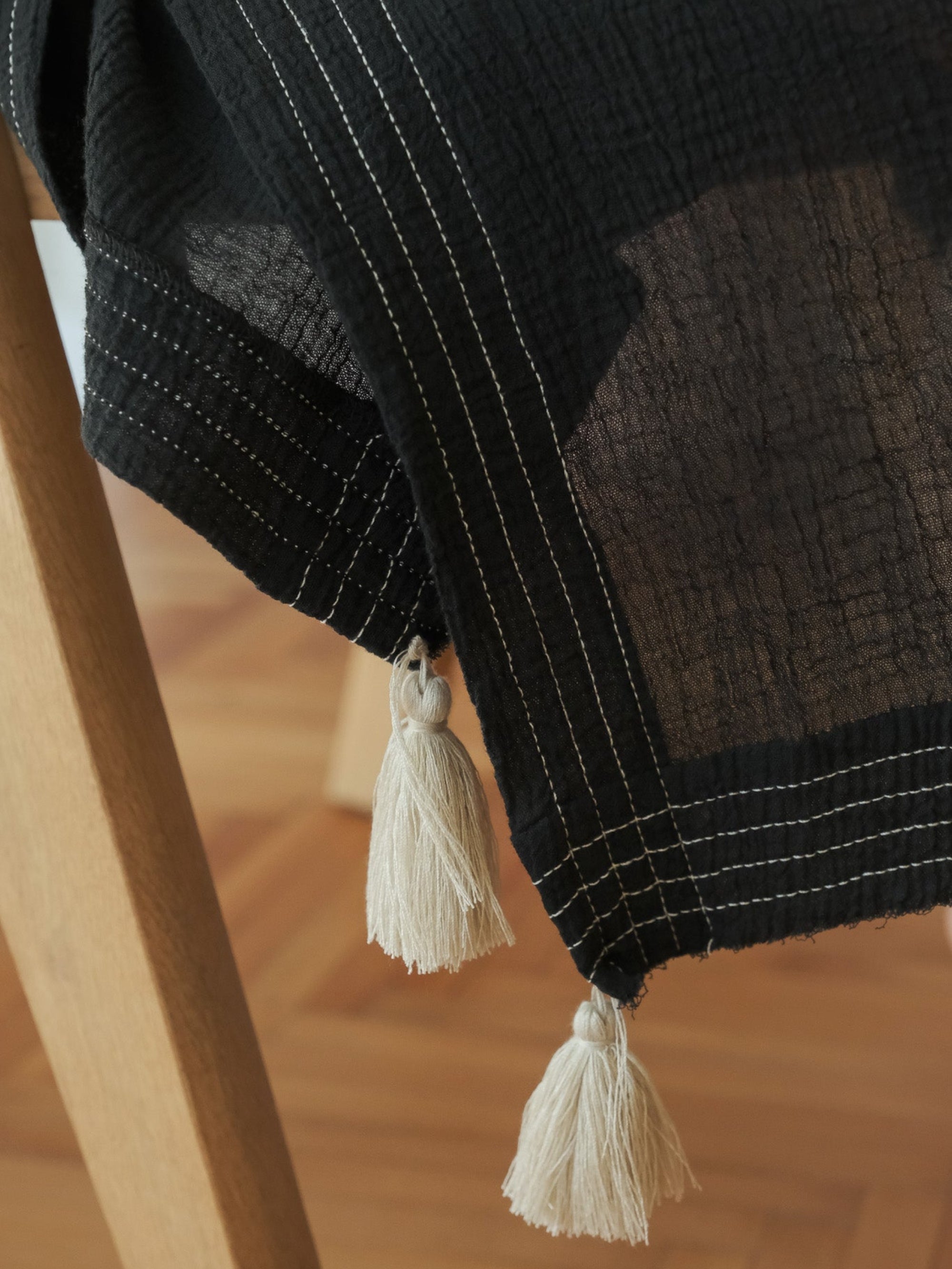 Ela Kaftan Black - The Handloom