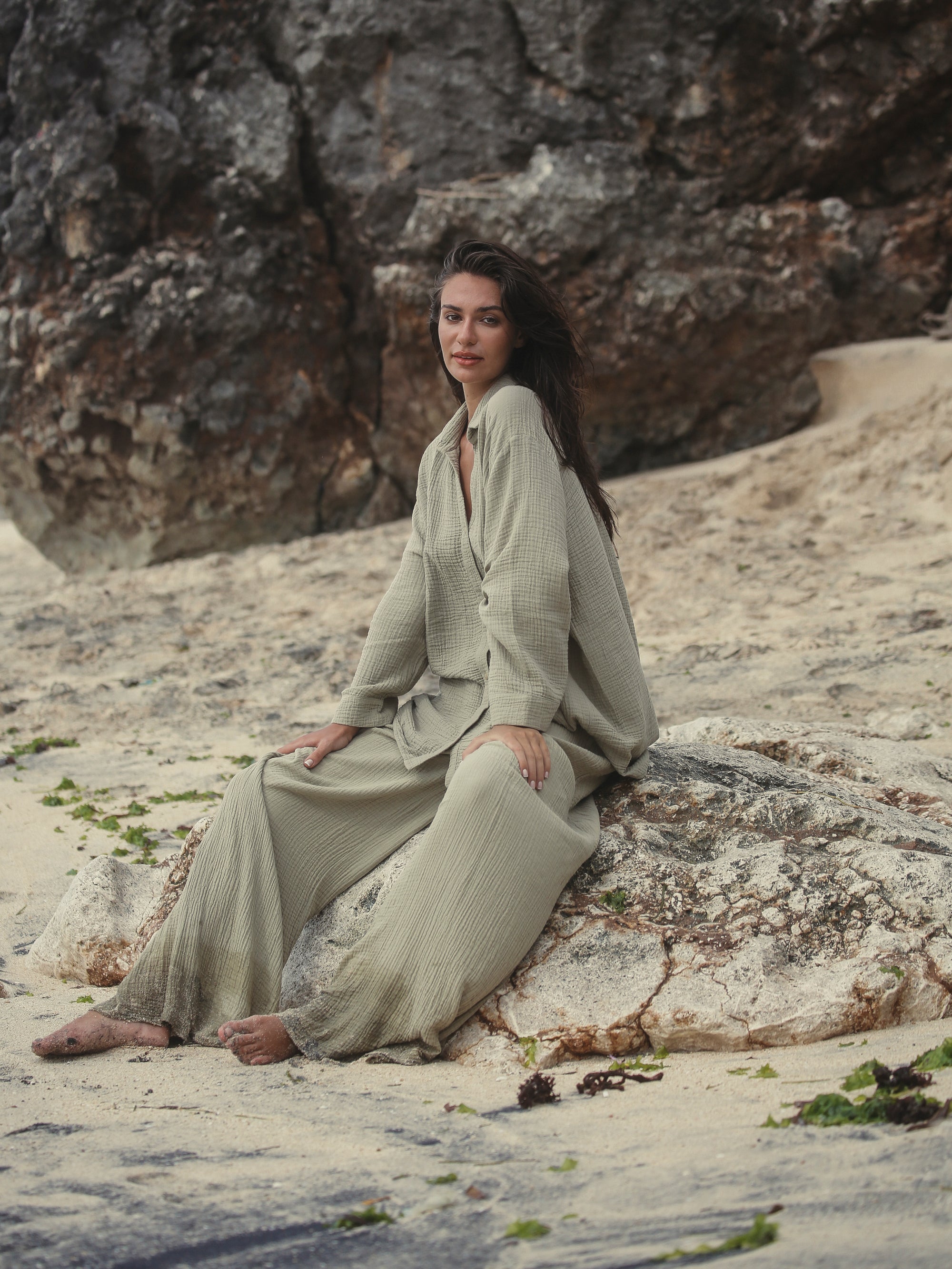 Echo Maxi Shirt - Khaki Green | The Handloom