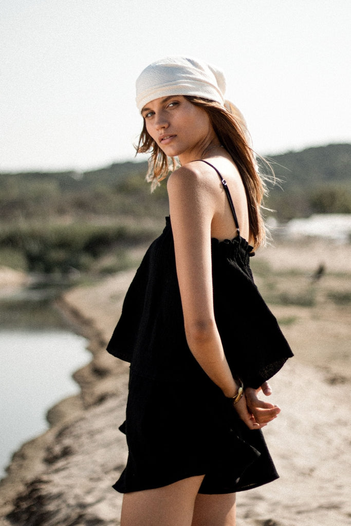 Ivy Top Black - The Handloom
