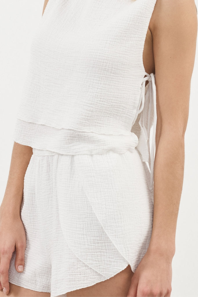 Mia Short White - The Handloom