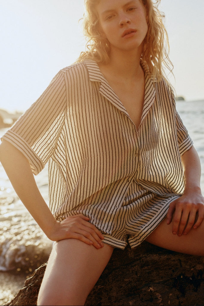 Ocean Short Black Stripes - The Handloom